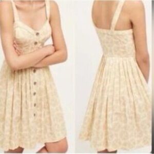 🌼 Maeve🌼 Dragon Fly Button-Front Mini Dress